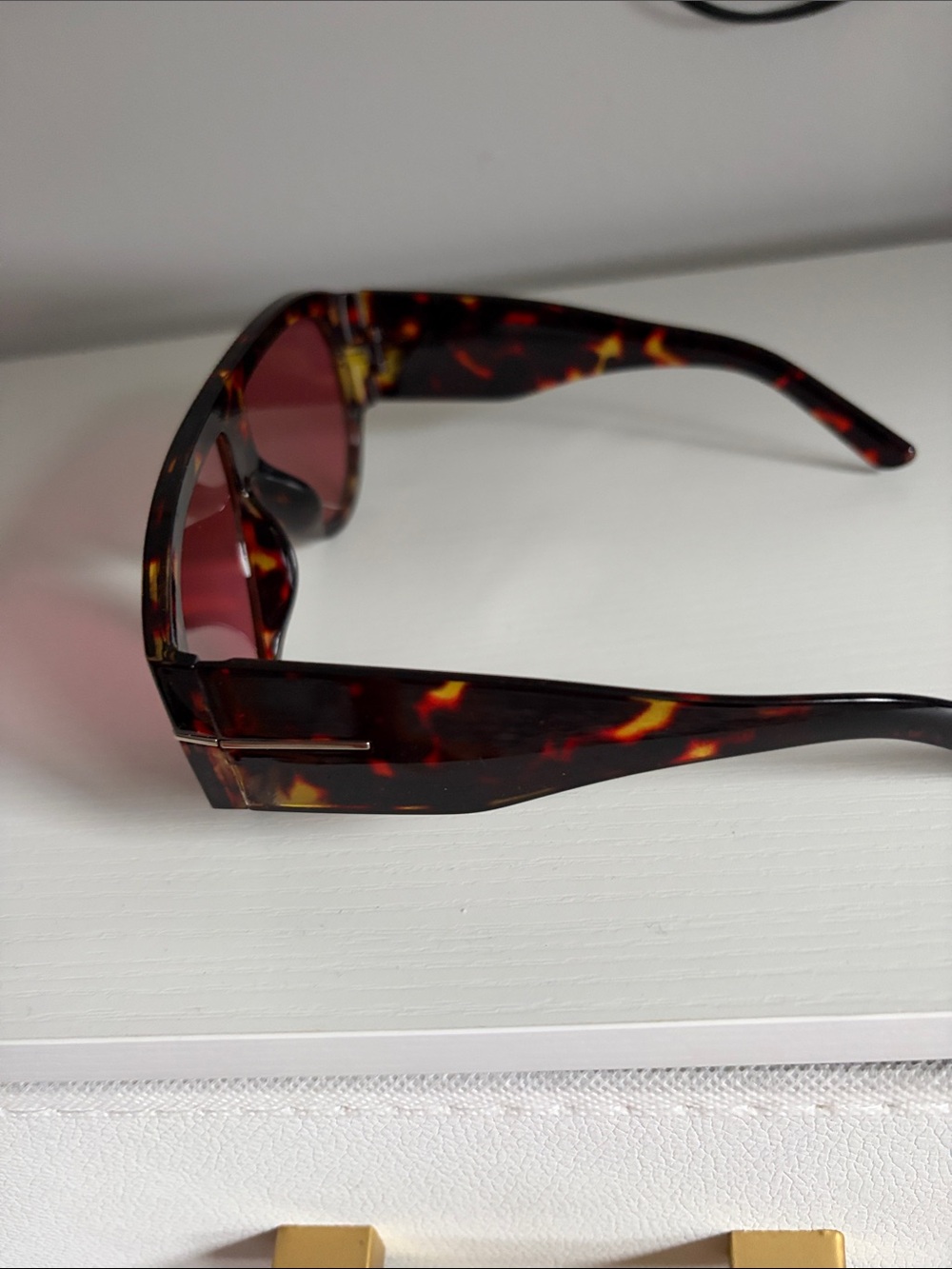 Tortoiseshell Sunglasses with Rose Lenses - Picture 2 of 5